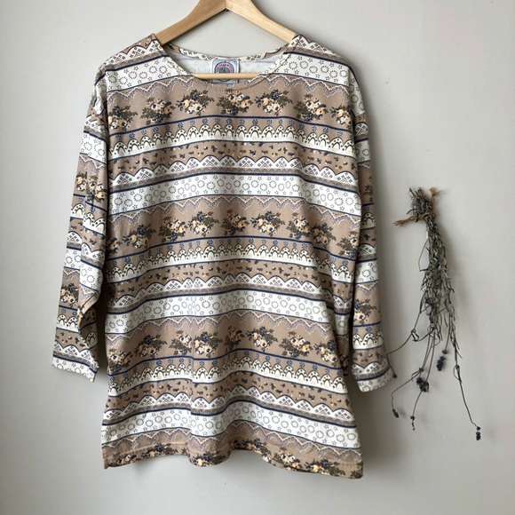 Vintage Cape Isle Knitters Tunic Top
